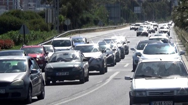İzmir'de Araç Kayıtları Düştü