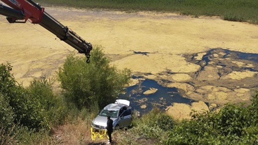 Kahramanmaraş'ta otomobil göle düştü
