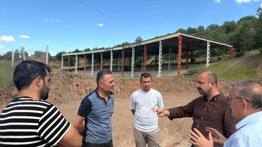 Tosya'da güreş sahasını yenileme çalışmaları sürüyor