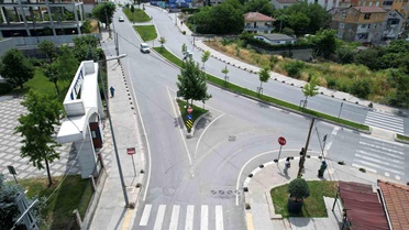 Arnavutköy'de tehlikeli kavşak vatandaşları isyan ettirdi