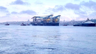 Dev vinç gemisi Saipem 7000 için Boğaz kapatıldı