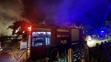 Osmancık'ta Yangın: Eski Ev Kullanılamaz Hale Geldi