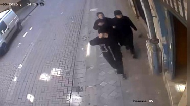 Zeytinburnu'nda Hırsızlık Şüphelileri Suçüstü Yakalandı
