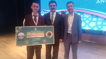 Ağrı Milli Eğitim Müdürü Kökrek'ten Türkiye ikincisi Semih Suheyb Han'a tebrik