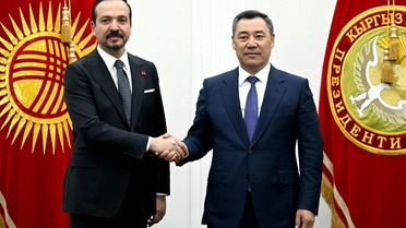 Kürşad Zorlu Kırgızistan'da