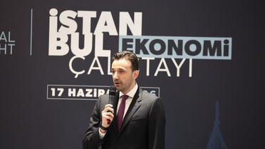 AK Parti İstanbul'dan ekonomi çalıştayı