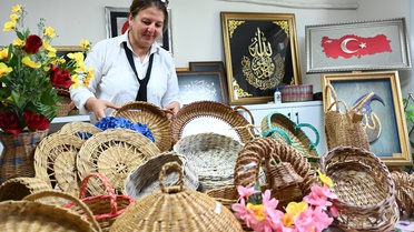 Kadirli'de Kadınlar Geri Dönüşümle Gelir Elde Ediyor
