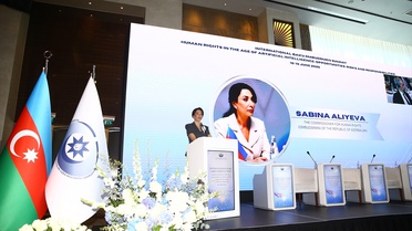 Bakü'de Yapay Zeka ve İnsan Hakları Zirvesi