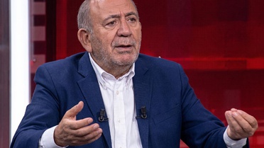 Gürsel Tekin canlı yayında küfür etti, sunucudan uyarı gecikmedi