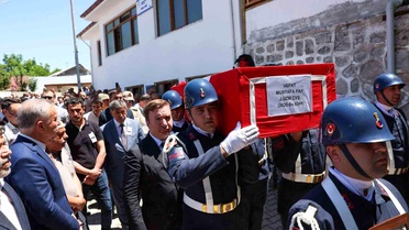 Jandarma Uzman Çavuş Mustafa Pak Memleketinde Defnedildi