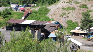 Maden Ocağında Mahsur Kalan İşçi İçin Kurtarma Çalışmaları Devam Ediyor