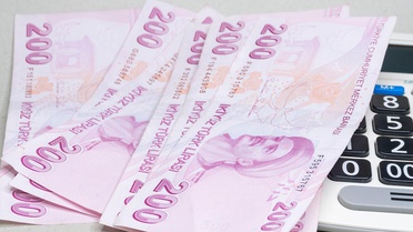 Motorinin ardından benzine de indirim göründü