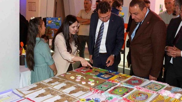 Narman'da en özel sergi açıldı