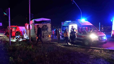 Niğde'de Feci Kaza: 10 Yaralı