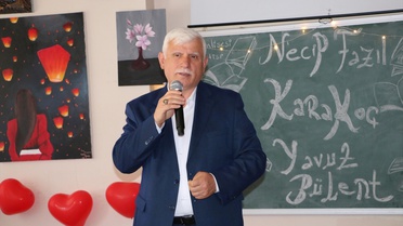Fen Lisesi'nde Şiir Dinletisi
