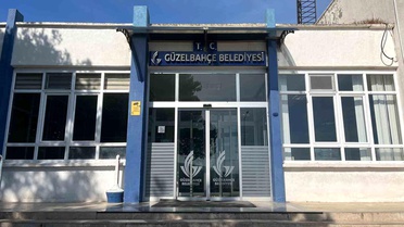 Seferihisar Belediyesi'ndeki yolsuzluk operasyonunda yeni gelişme: Eski Güzelbahçe Belediye Başkanı'nın eşi gözaltında
