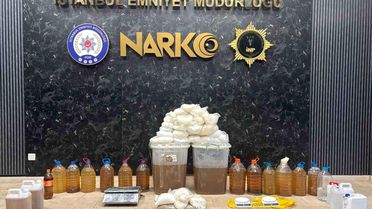 İstanbul'da 187 Kilo Uyuşturucu Ele Geçirildi