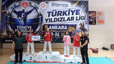 Sivaslı Karatecilerden 3 Bronz Madalya