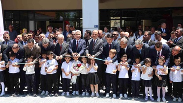 Bakan Bolat: Bilgiyle ticaret, ahlakla irfan buluşacak