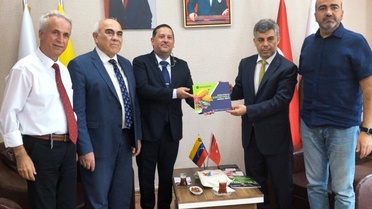 Venezuela Büyükelçisi SANKON'u Ziyaret Etti