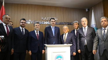 Bakanlar Kayseri'de Ziyaret ve Çarşı Açılışı Yaptı