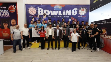 Bayburt Üniversitesi'nden bowling'de 10 madalya