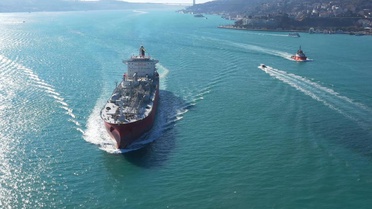 Türk Boğazları'ndan geçiş ücreti 1 Temmuz'da 6,70 dolar olacak