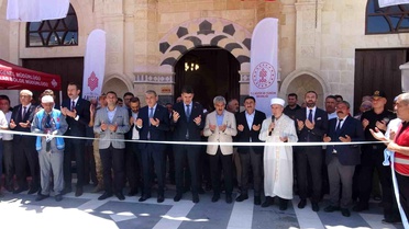 Kilis'te depremde hasar gören camiler yeniden ibadete açıldı