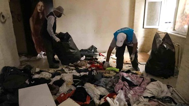 Diyarbakır'da bir evden 3 kamyon çöp çıkartıldı