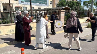 Mezar Taşı Krizi Boşanma Sebebi Oldu