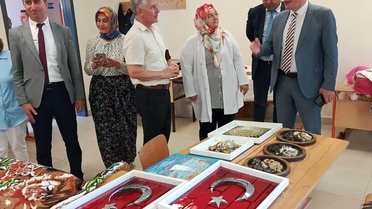 Kaymakam Türker, Halk Eğitimi Kursunu Ziyaret Etti