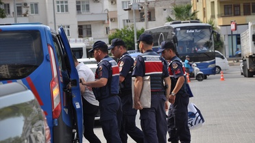 Mersin'de Rüşvet Operasyonu: 18 Gözaltı