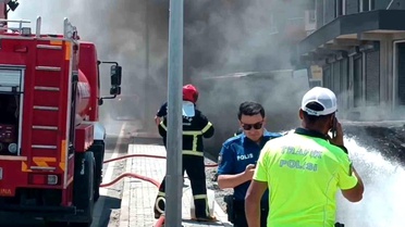 Tatvan'da Lastik Yangını Panik Yarattı