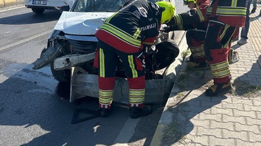 Burhaniye'de Trafik Kazası: 1 Yaralı