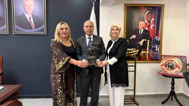 Bir Adım Umut Derneği'nden MHP'ye Ziyaret