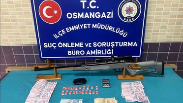 Bursa'da Uyuşturucu Operasyonu: 3 Gözaltı