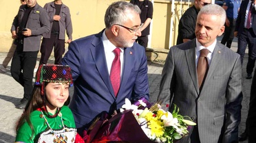 Bakan Işıkhan Ardahan'da