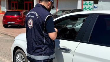 Kırşehir'de 12 düzensiz göçmen yakalandı
