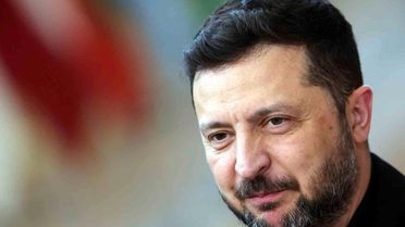 Polonya, Zelenskiy'nin Nişanını Geri Aldı