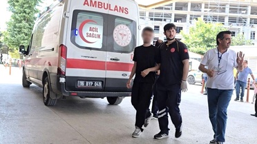 Sınavda Fenalaşan Öğrenci Hastaneye Kaldırıldı