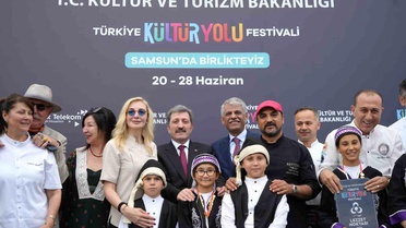 Samsun'da Kültür Yolu Festivali Başladı