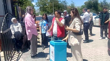 Bitlis'te Köy Okullarına Destek Kampanyası