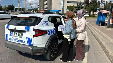 Zabıta ekipleri YKS'de gençleri yalnız bırakmadı