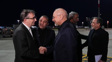 ABD ile masaya oturacak olan İran heyeti İsviçre'ye ulaştı, Vance de yolda
