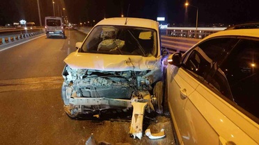 Manavgat'ta Trafik Kazası: 3 Yaralı, Sürücü Alkollü
