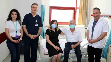 Baba-kız böbrek nakliyle sağlığına kavuştu