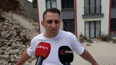 Trabzon'da İstinat Duvarı Çöktü