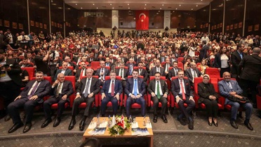 Erciyes Zirvesi-1 Kayseri'de yoğun katılımla gerçekleştirildi