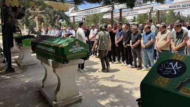 Gelendost'ta Midibüs Kazası: 5 Ölü
