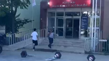 Polisler, YKS’ye Giremeyen Öğrencileri Kurtardı